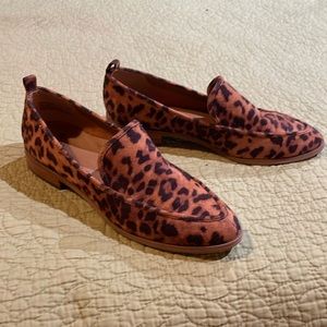 Susana leopard loafers